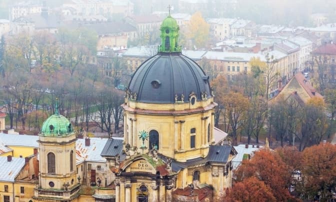 Як кандидати на голову Львівської ОТГ вирішуватимуть ТОП-5 проблем міста. Дискусія наживо