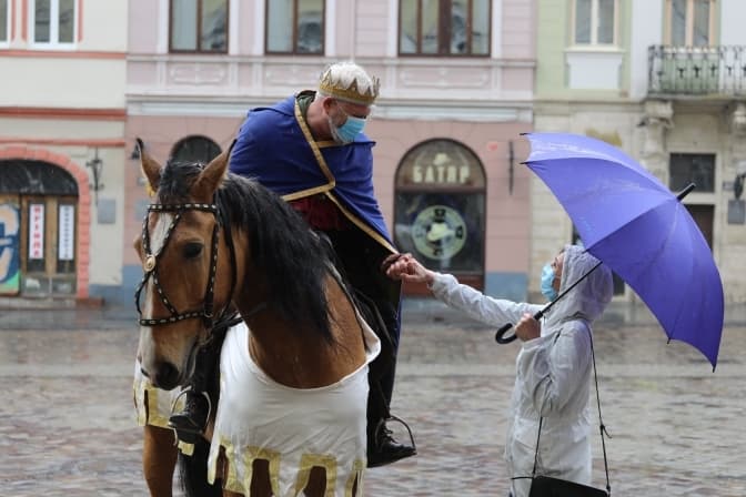 Нацгвардія на вулицях Черкас та Давидів знімає блокпости. Головне за ніч і минулу добу