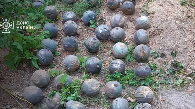 фото: касетні боєприпаси