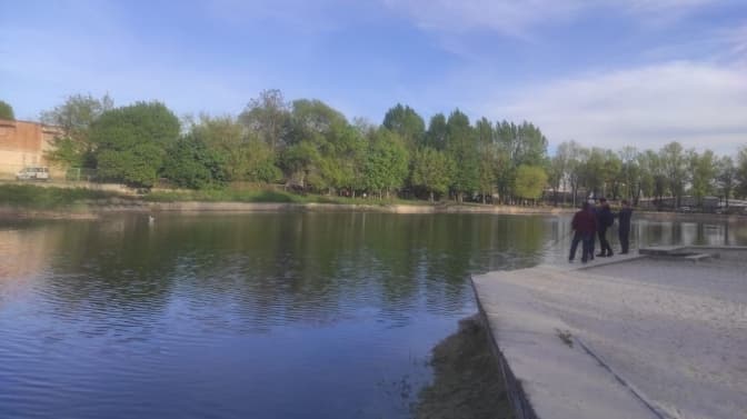 Левандівське озеро, яке обміліло, наповнять водою