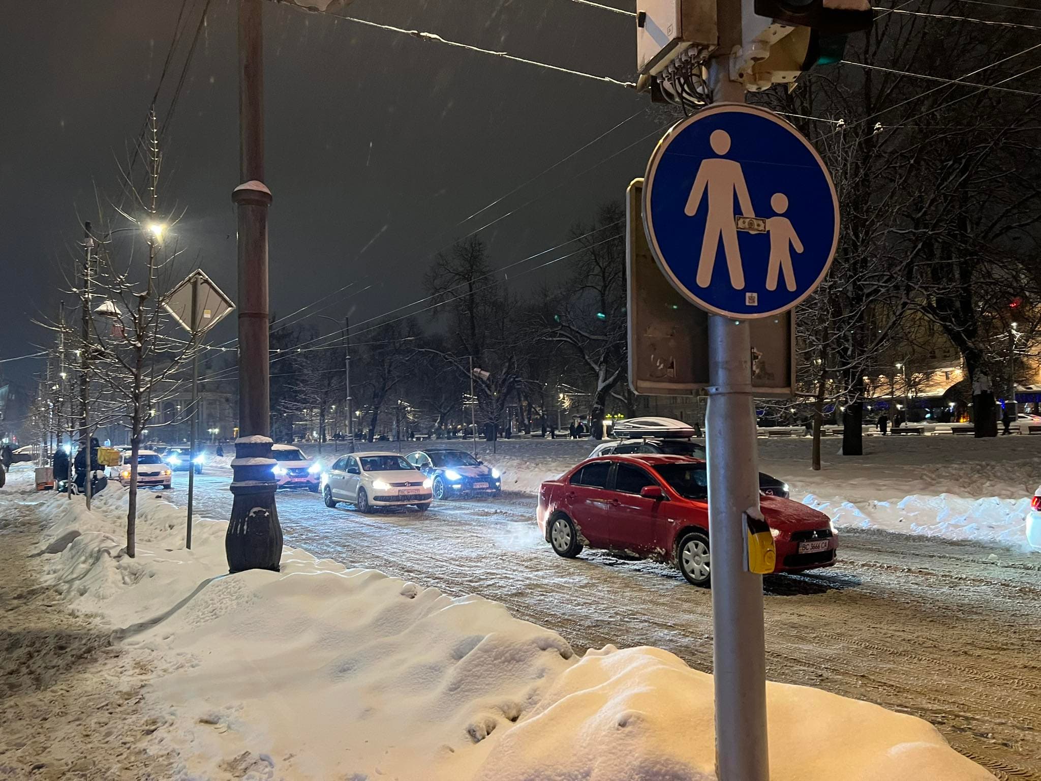 Проїзд на пр. Свободи / Фото зі сторінки Андрія Москаленка