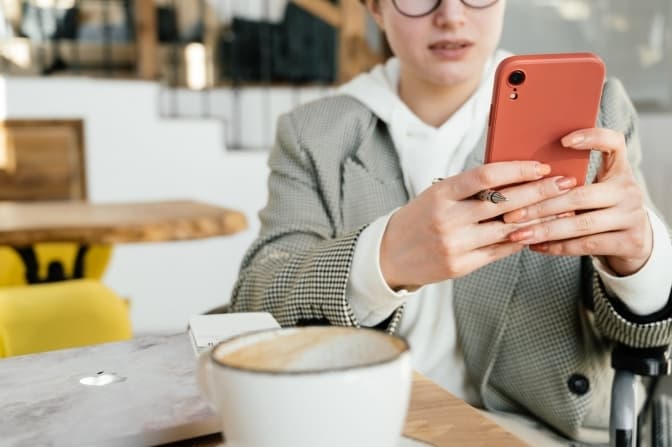 Львів’ян попереджають про шахраїв, які розсилають повідомлення про акцію, у якій можна виграти гроші