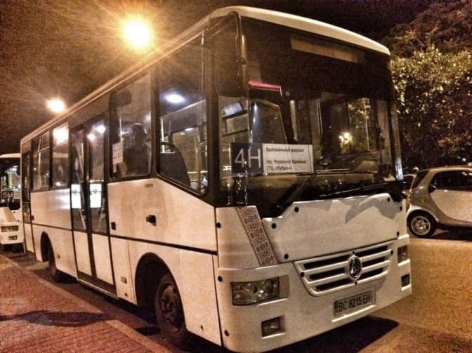 Від сьогодні зросте вартість проїзду у нічних автобусах Львова