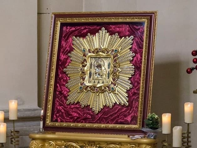У Соборі святого Юра виставлять копію чудотворної ікони Божої Матері