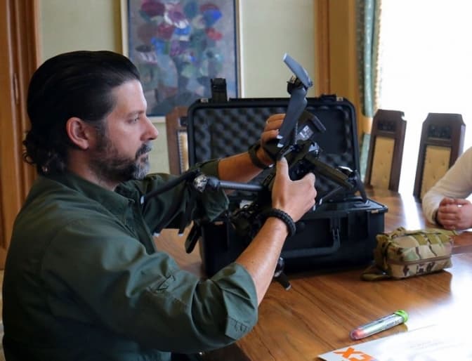 Офіцер американської розвідки передасть Львівщині дрон за мільйон гривень