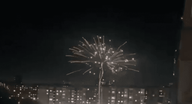 У новорічну ніч у Львові жінка запустила феєрверки. Їй загрожує 5 років обмеження волі