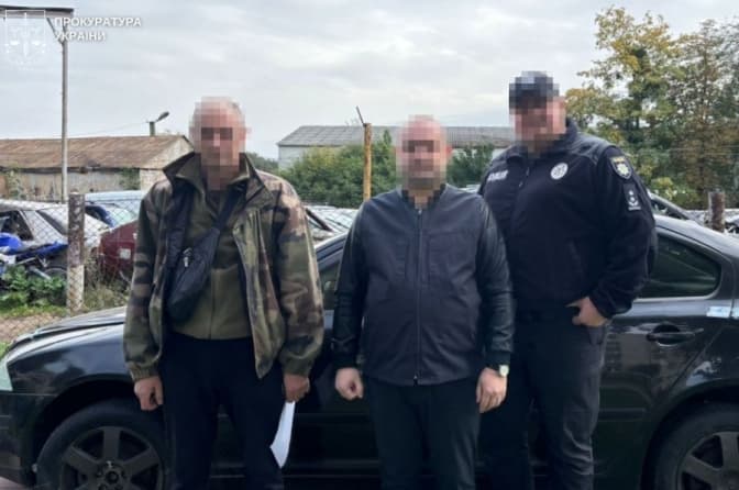 На Львівщині вилучене авто замість штрафмайданчика передали військовим