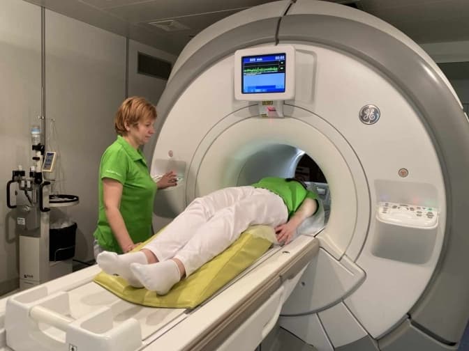 Допомогти, діагностувати, вилікувати. Як і для кого у Львові діє програма з безоплатними медпослугами