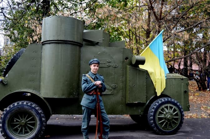 У Львові показали, як ішли бої за місто 101 рік тому. Фото