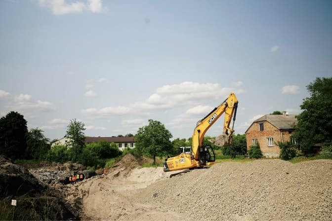 Три кільця та біопереходи для тварин: що зроблять на Львівщині під час ремонту дороги до пункту пропуску