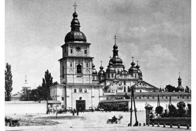 Врятував Софію Київську від знесення. Забужко пропонує назвати вулицю на честь Миколи Макаренка. Петиція