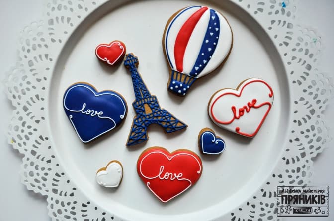 Love is… один пряник на двох. Ідеї подарунків на День закоханих