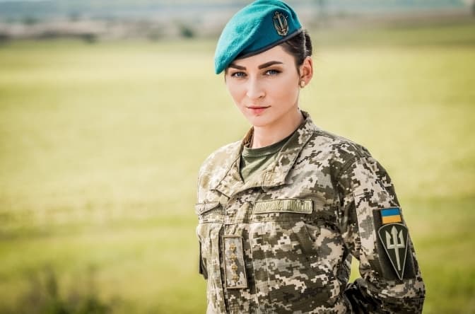 Коли тато побачив мене у формі – заплакав. Жінка-морпіх про службу та відвагу