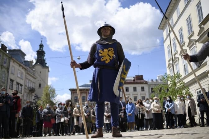 Як Львів святкуватиме День міста та чому керівників Львівської податкової відсторонили. Підсумки доби