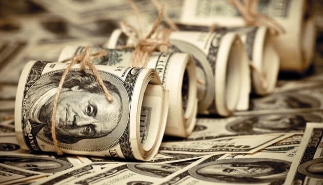 Сім українців увійшли до списку найбагатших людей світу: як змінилися їхні статки