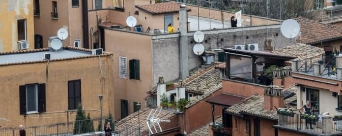 У Неаполі подякували нашим медикам за допомогу українськими піснями