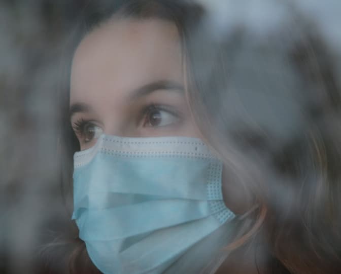 Більш заразний штам коронавірусу та «Пласт» не передавав Зеленському Вифлеємський вогонь. Головне за 20 грудня