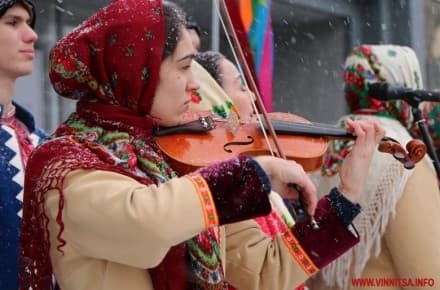 24 лютого – День жінки!