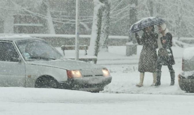 Львів'ян попереджають про снігопад та ожеледицю