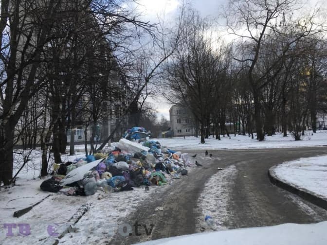 Львів’янам обіцяють вивезти сміття протягом тижня