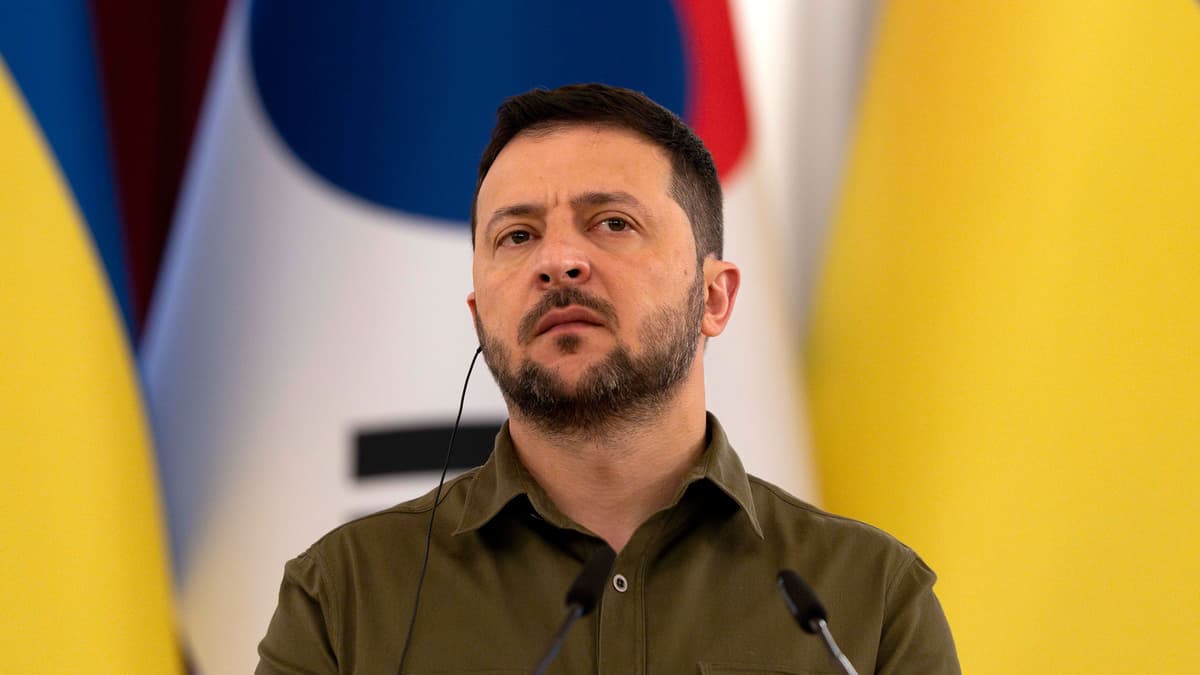 Зеленський прокоментував примусову мобілізацію чоловіків на вулицях