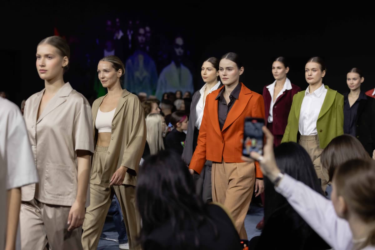 Ритм мегаполісів, бунтарство та автентика. Найяскравіші моменти другого дня Львівського тижня моди