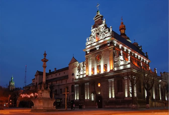 П’ять храмів Львова відзначатимуть престольний празник. Розклад богослужінь