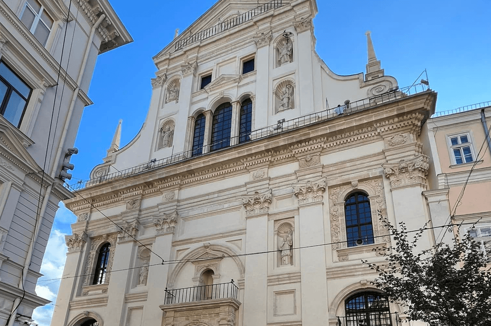 Львівський храм, який має двох патронів і брата близнюка в Римі