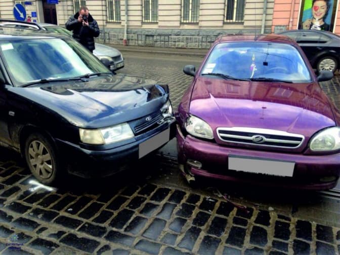 Ситуація на дорогах Львова: ускладнений рух на Городоцькій