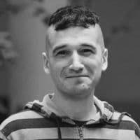 Отар Довженко