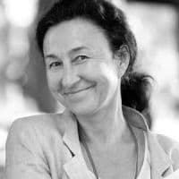 Анна Власова