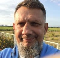 Андрій Вихопень