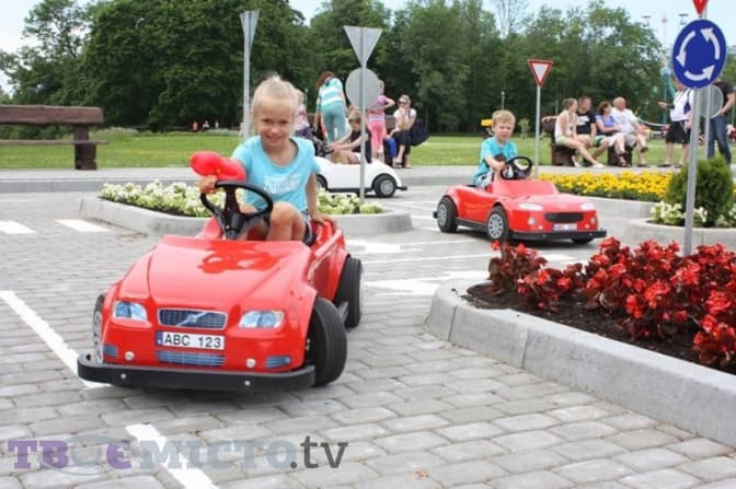Куди піти з малечею на День захисту дітей у Львові. Перелік локацій