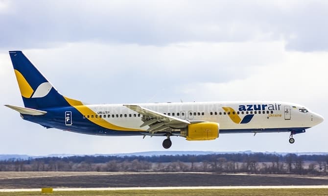 Державіаслужба дозволила Azur Air регулярно літати зі Львова до Бодрума