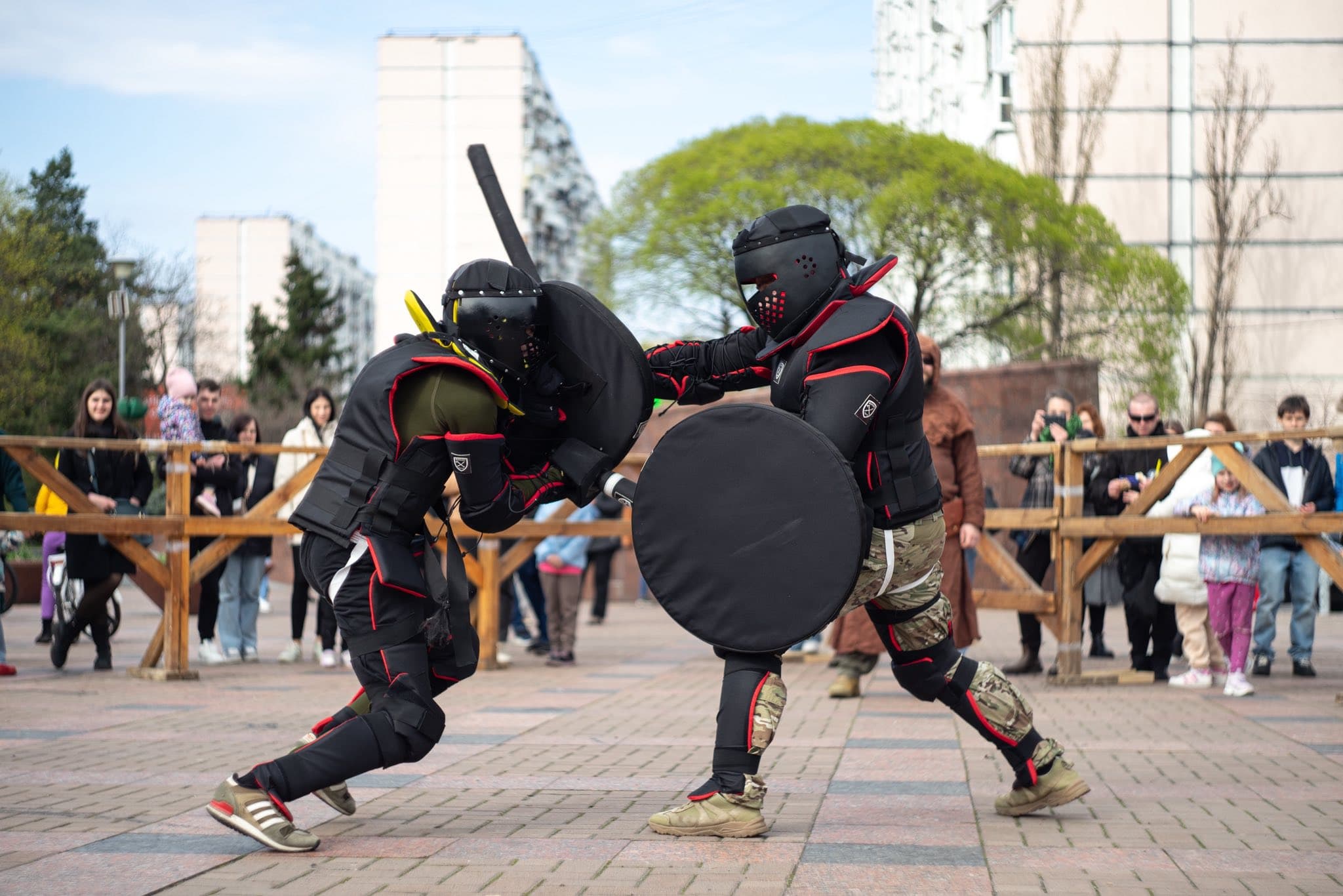 Фото: Київ Мілітарі Хаб