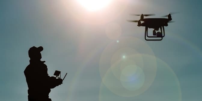 Де можна навчитися керувати дронами на Львівщині