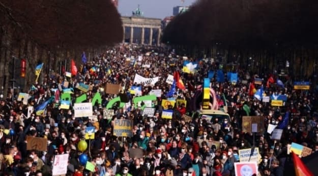 У Берліні на акцію в підтримку України вийшли щонайменше 20 тисяч людей