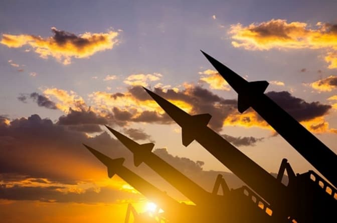 Атака дронами та ракетами по Україні. Що відомо