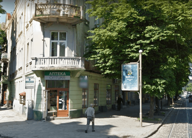 Ремонт чи руйнація. Адмінкомісія наклала штраф на власника приміщень на Бандери,57