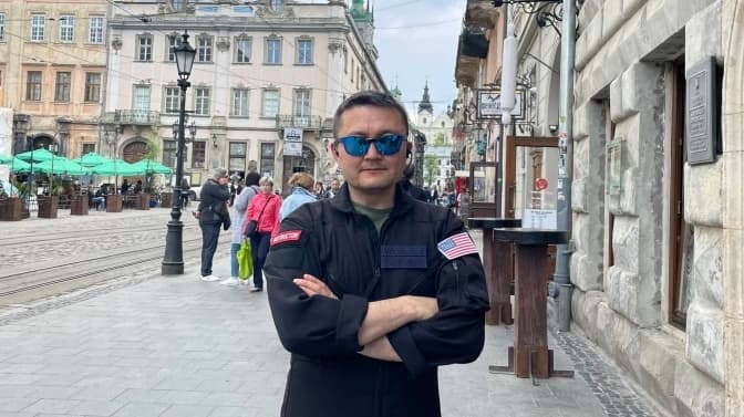 Люди змінюють час, а не навпаки. Дорж Бату про новий роман «Коко 2.0»