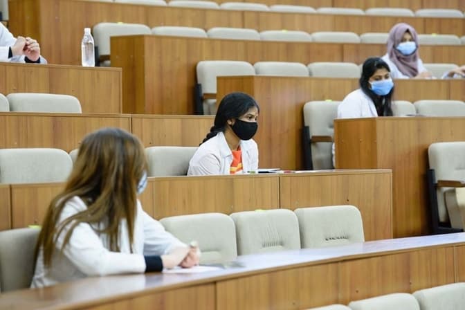 Попри війну кількість іноземних студентів у Львівському медуніверситеті майже не зменшилася, – ректор