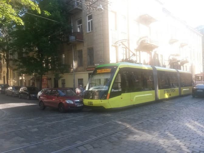 Ситуація на дорогах Львова: ДТП на Котляревського