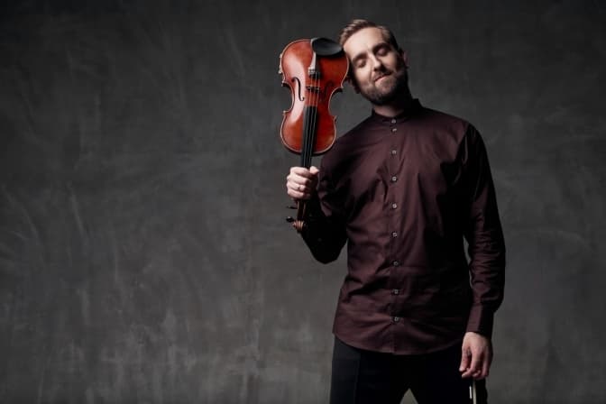 Львівський скрипаль-віртуоз Олександр Божик презентував перший відеокліп. Відео