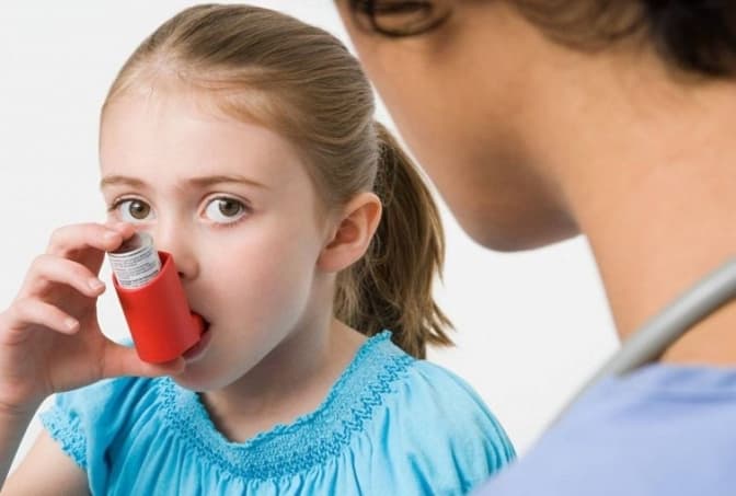 Більше тисячі дітей хворіють на астму на Львівщині. Що варто знати
