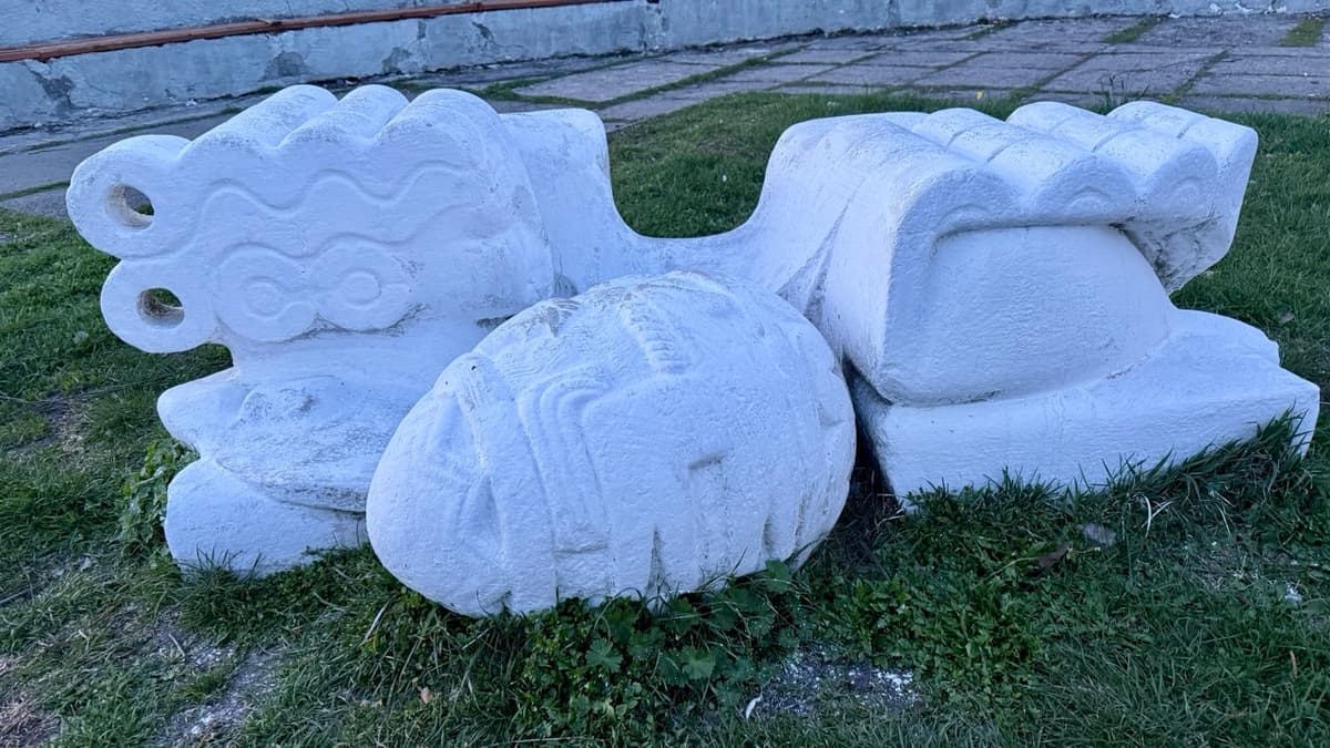 Перший в Україні пам’ятник писанці: як у Шептицькому скульптура ледь не стала "криміналом"