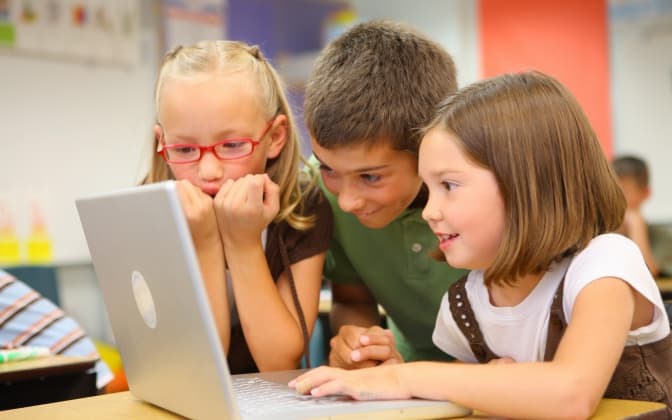 Школи та садки поблизу Львова, де учора впала ворожа ракета, переходять на навчання онлайн