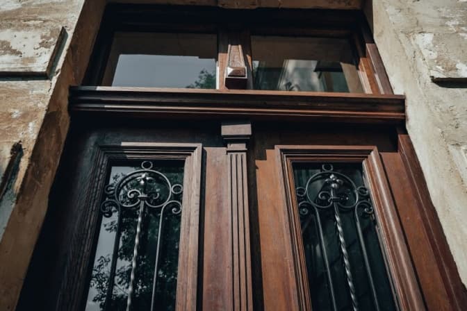 У Львові з вересня стартує набір заявок на реставрацію історичних вікон і брам. Як взяти участь