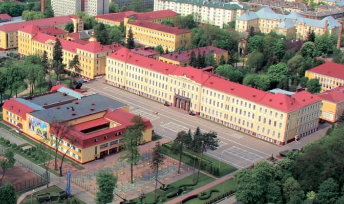 У Львові змінили цільове призначення землі, яка належить Академії сухопутних військ