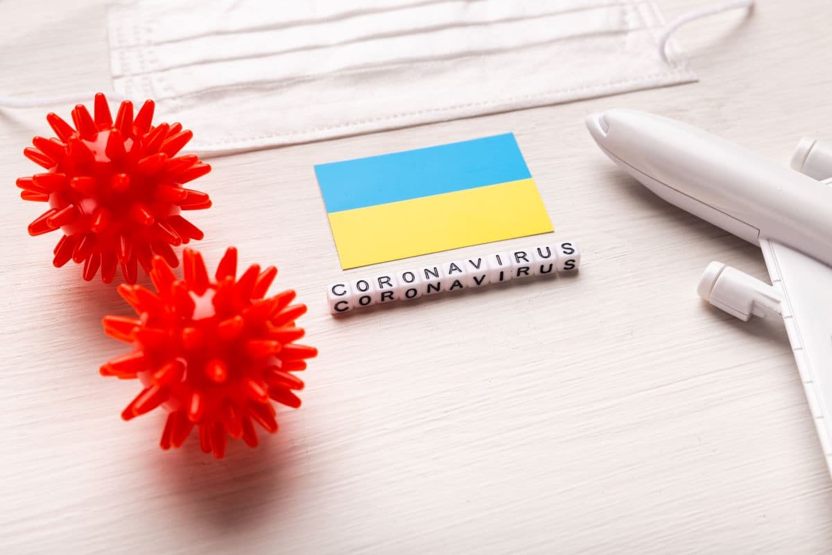 Ще 2141 людина в Україні інфікувалась коронавірусом