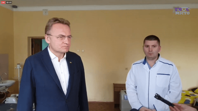 «Кабмін має відкорегувати постанову про «карантин вихідного дня», – Садовий про нараду у Шмигаля